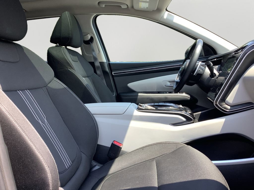 Used 2022 Hyundai Tucson SEL w/ Cargo Package AWD/4WD image 12