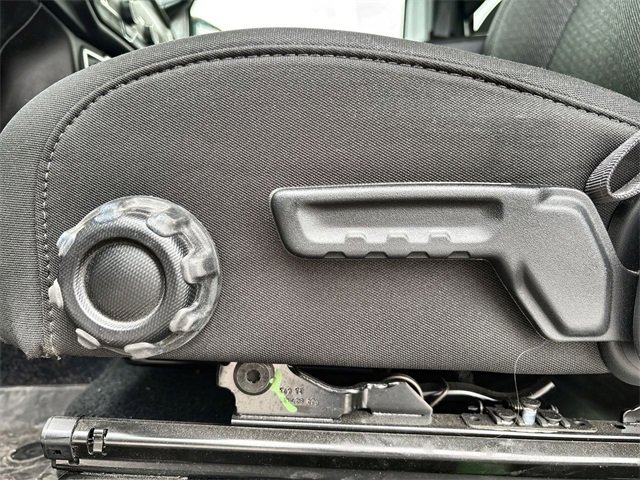 Used 2023 Jeep Gladiator Willys image 12