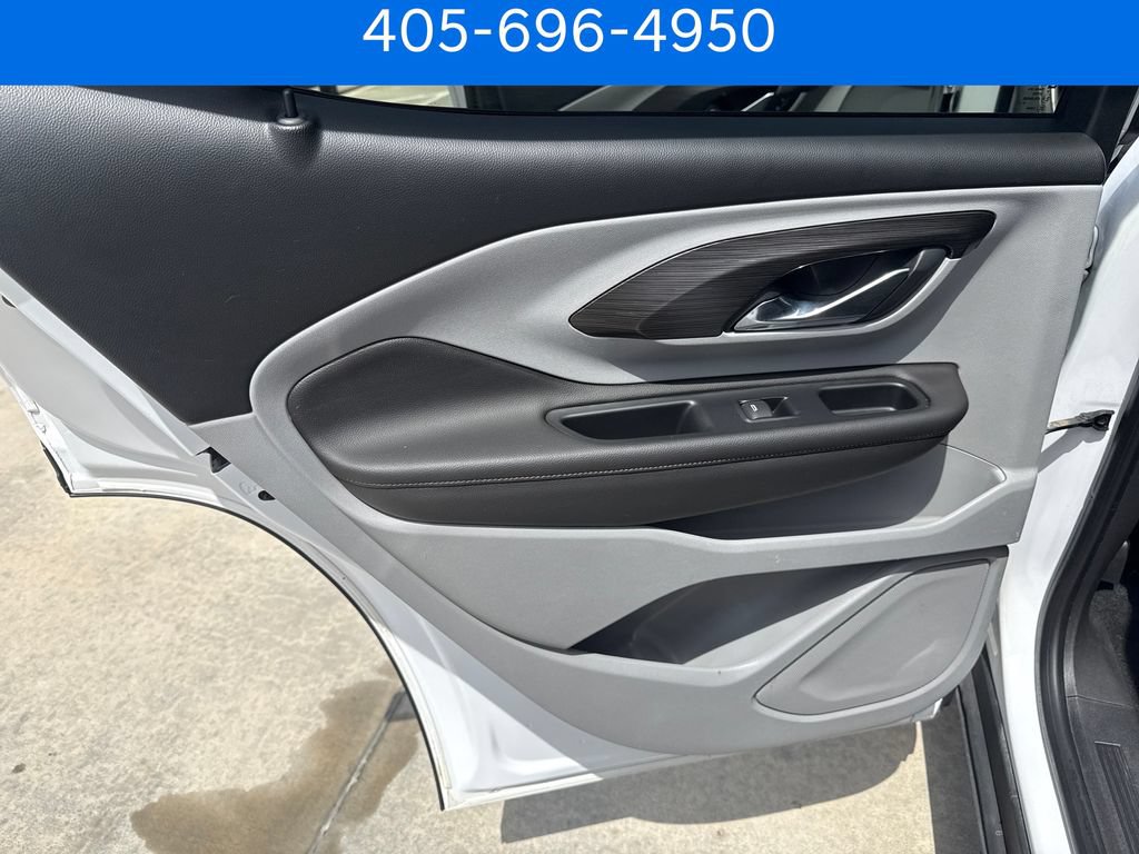 Used 2021 GMC Terrain SLT FWD image 12