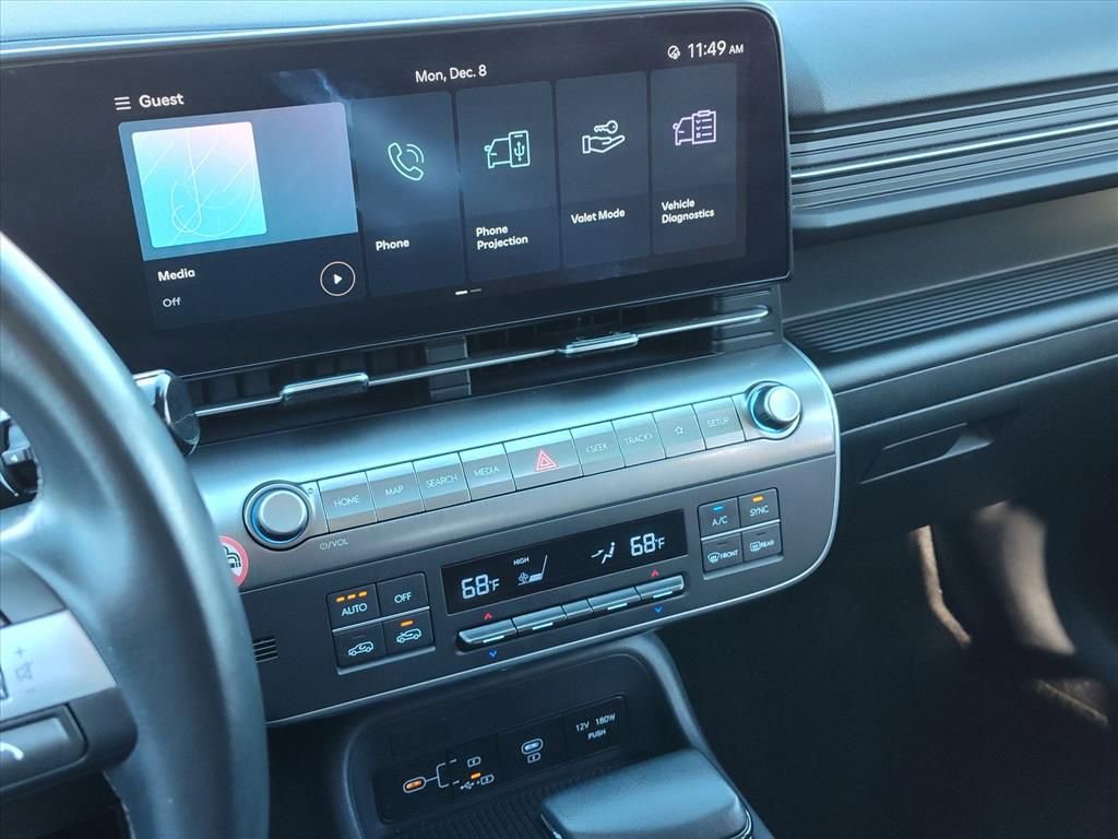 Used 2024 Hyundai Kona SEL image 19