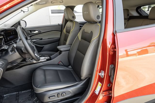 Used 2024 Chevrolet Trax ACTIV w/ Driver Confidence Package FWD image 13