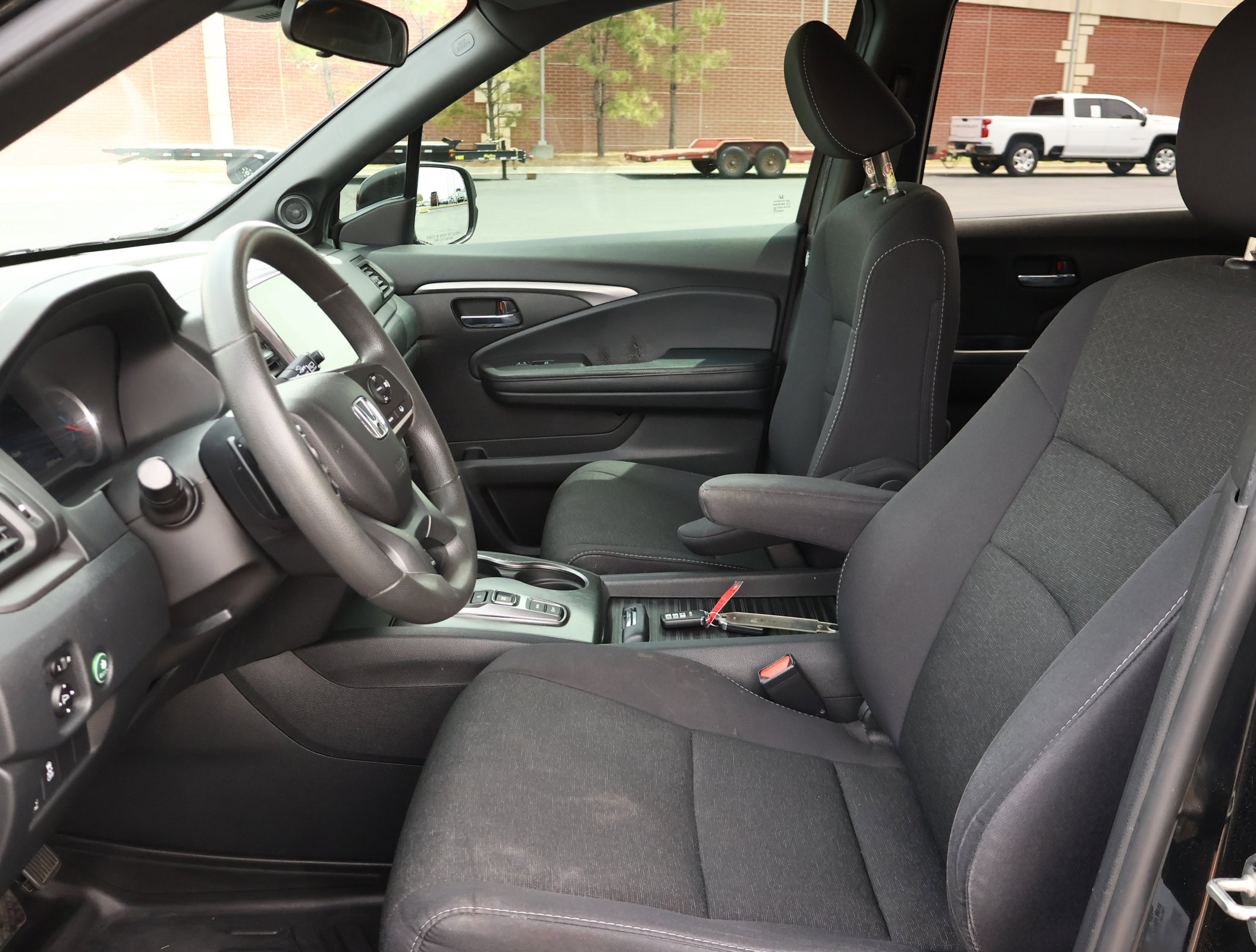 Used 2021 Honda Passport Sport image 9