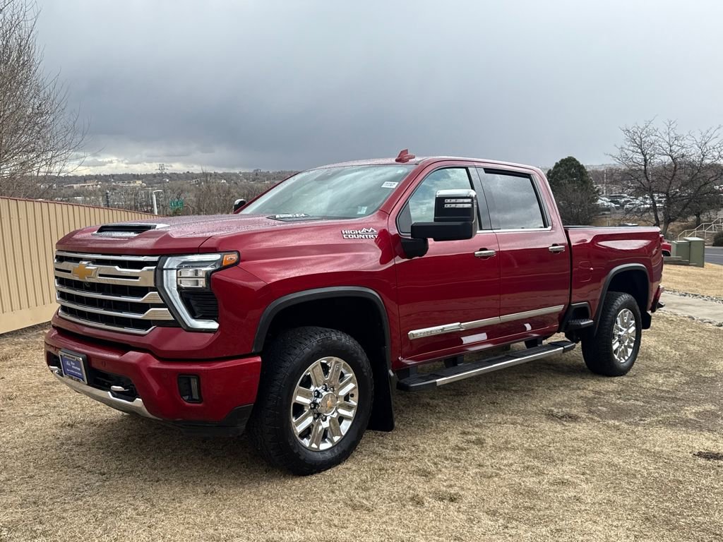 Used 2024 Chevrolet Silverado 2500 High Country AWD/4WD image 4