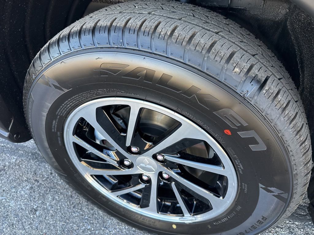 New 2026 Mitsubishi Eclipse Cross ES image 10