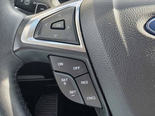 Used 2020 Ford Edge SEL w/ Convenience Package AWD/4WD image 30