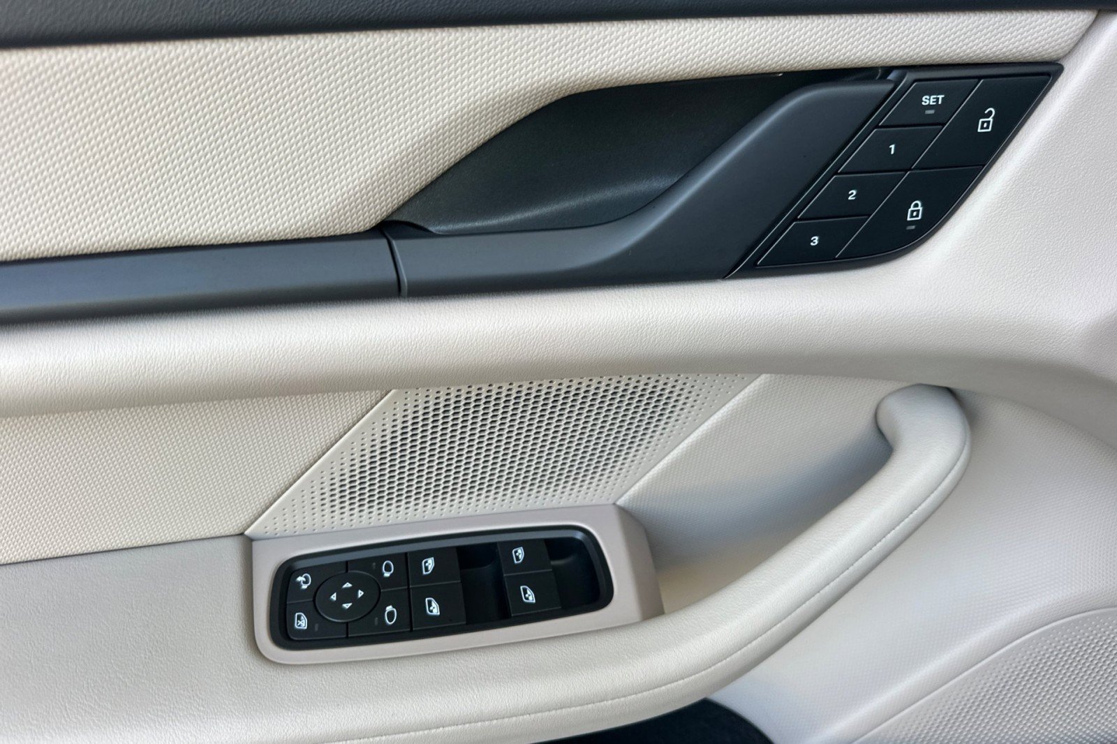 Certified 2023 Porsche Taycan RWD image 12