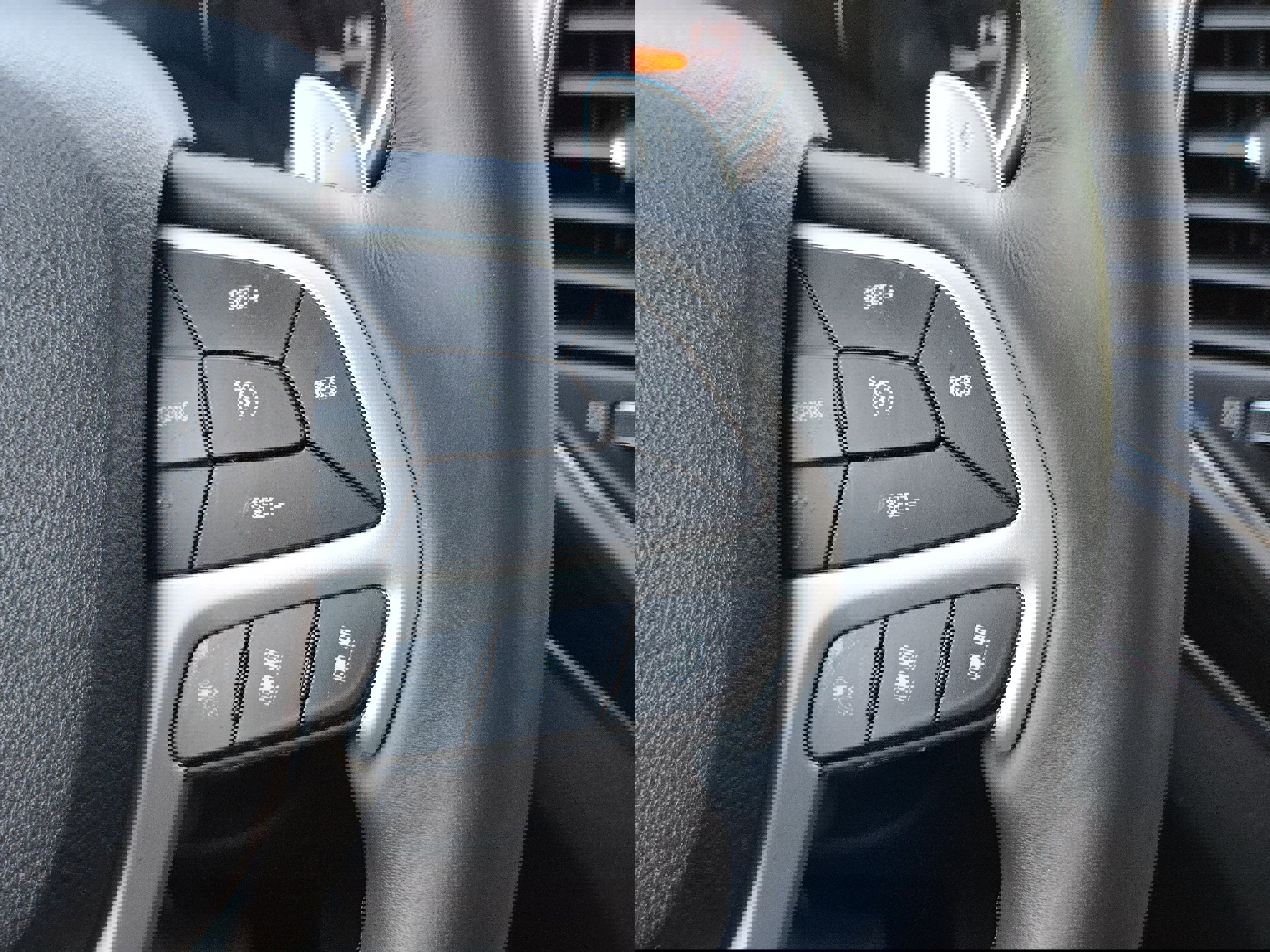 Used 2018 Jeep Grand Cherokee Summit w/ Platinum Series Group image 29