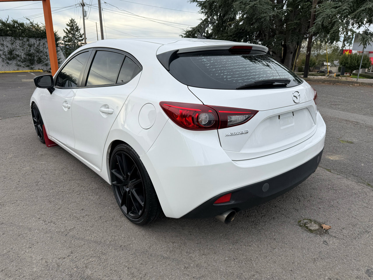Used 2015 MAZDA MAZDA3 i Sport image 3