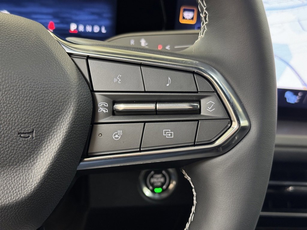 New 2026 Chevrolet Traverse LT w/ Sun and Wheel Package image 35