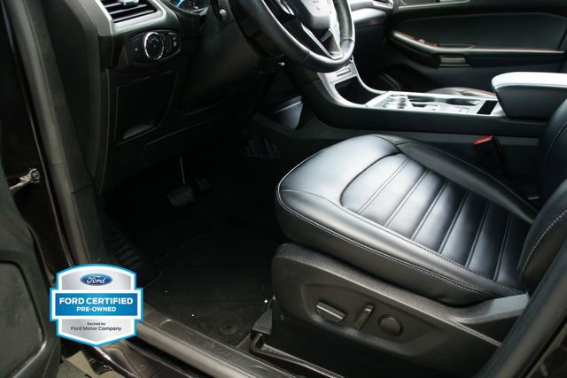 Certified 2022 Ford Edge SEL w/ Convenience Package AWD/4WD image 16