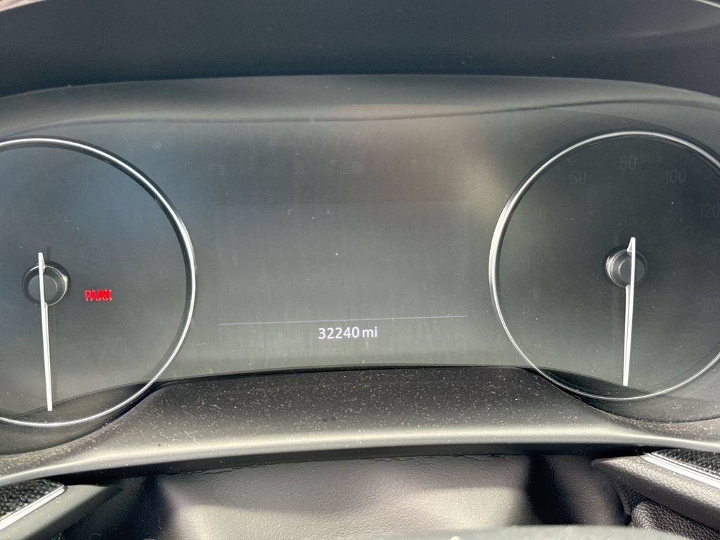 Used 2022 Buick Envision Preferred FWD image 8