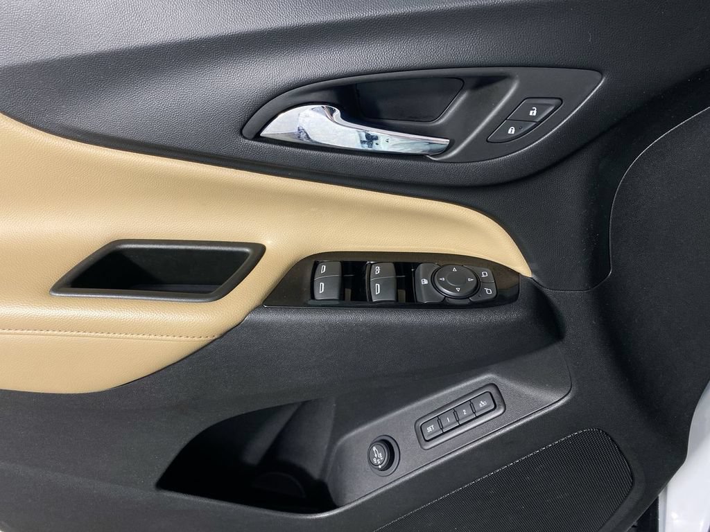 Certified 2022 Chevrolet Equinox Premier AWD/4WD image 13