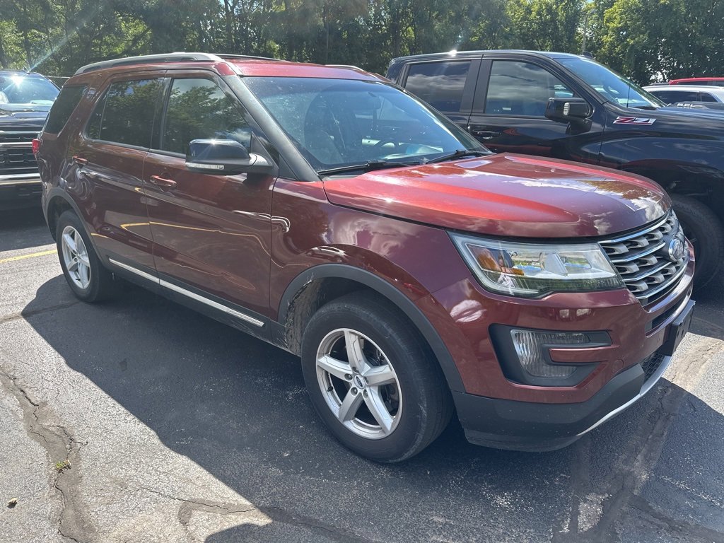 Used 2016 Ford Explorer XLT w/ Equipment Group 202A