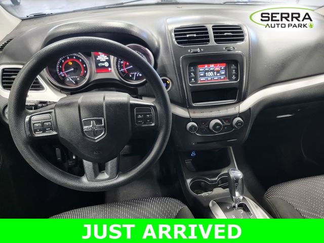 Used 2019 Dodge Journey SE image 29