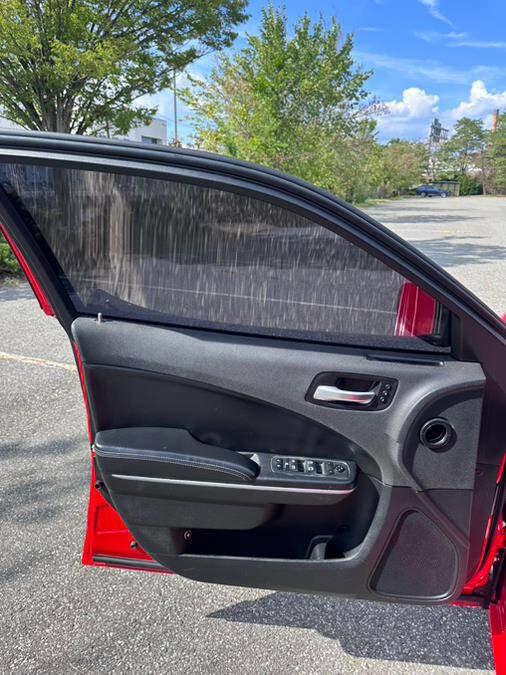 Used 2019 Dodge Charger SXT w/ Leather Interior Group image 28