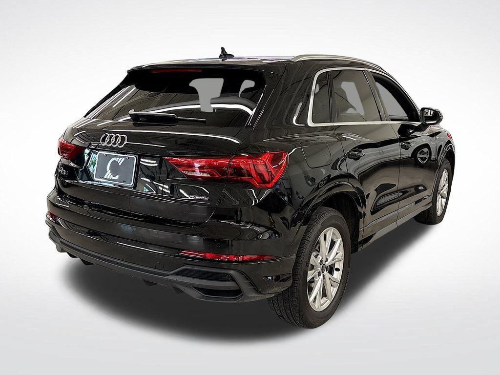 Used 2025 Audi Q3 2.0T Premium w/ Convenience Package AWD/4WD image 5