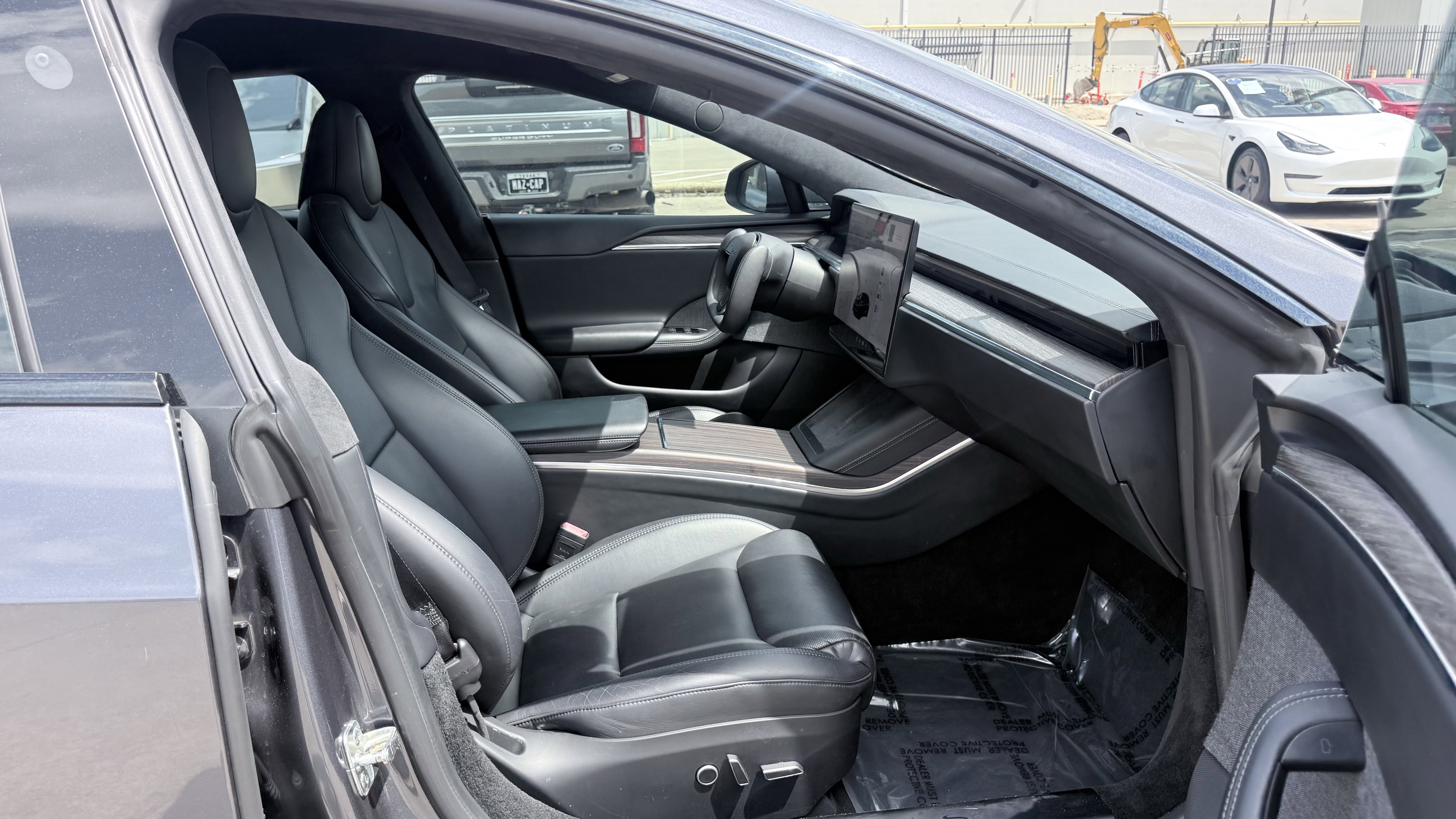 Used 2022 Tesla Model S AWD/4WD image 42