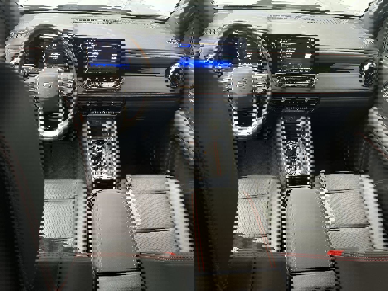 Certified 2023 Chevrolet Colorado Z71 w/ Z71 Convenience Package 2 image 4