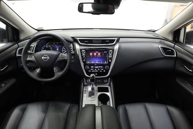 Used 2024 Nissan Murano SV w/ SV Midnight Edition Package image 16