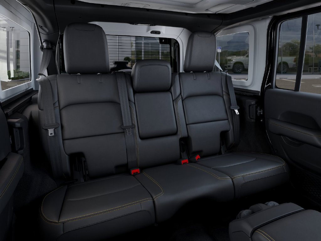 New 2026 Jeep Wrangler Unlimited Sahara AWD/4WD image 15