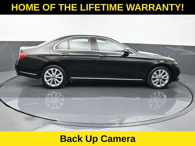 Used 2018 Mercedes-Benz E 300 4MATIC image 7