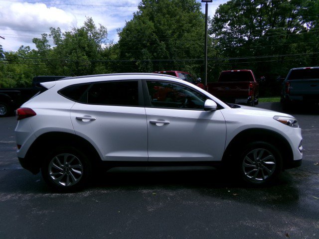 Used 2017 Hyundai Tucson SE w/ SE Popular Package 02 AWD/4WD image 10