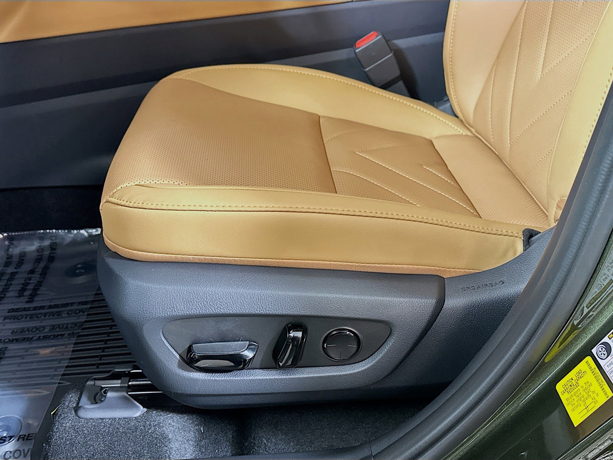 New 2026 Lexus NX 450h+ AWD w/ Accessory Package (2T) image 18