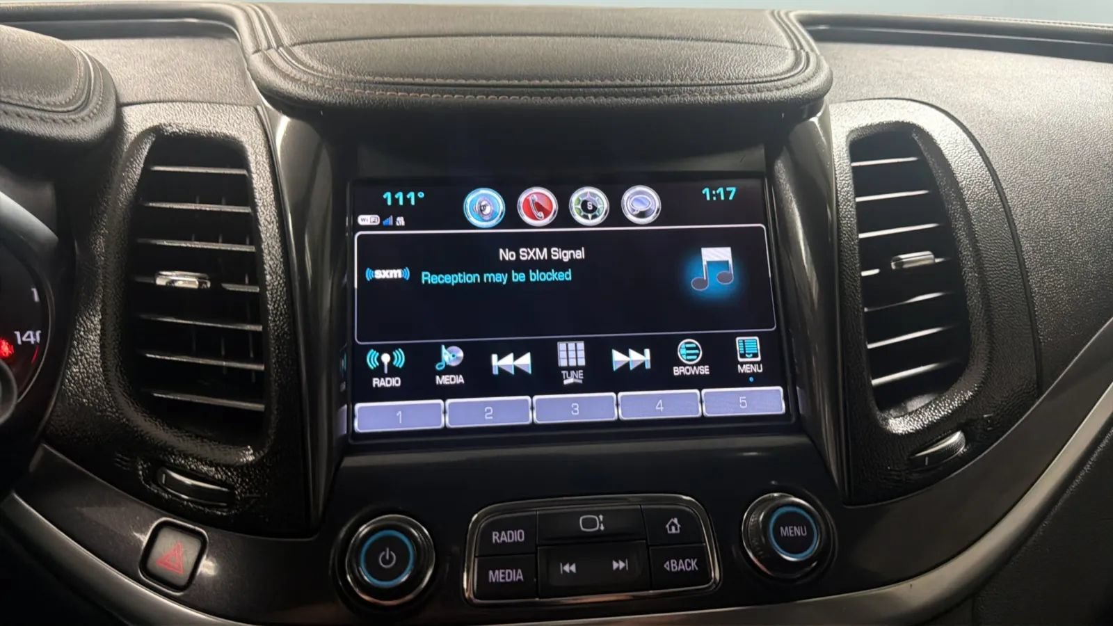 Used 2019 Chevrolet Impala LT FWD image 13
