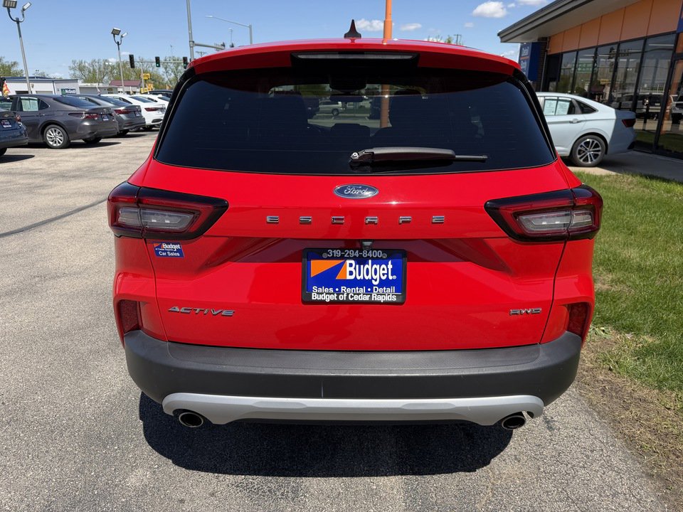 Used 2024 Ford Escape Active AWD/4WD image 4