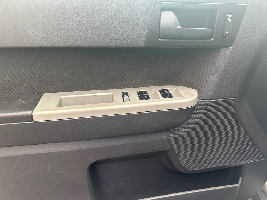 Used 2010 Ford Escape XLT FWD image 17