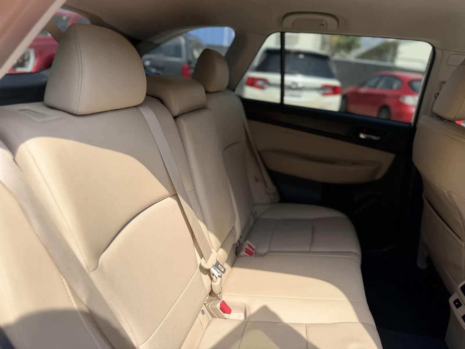 Used 2015 Subaru Outback 2.5i Limited AWD/4WD image 15