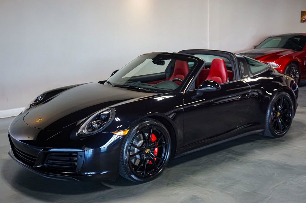 Used 2019 Porsche 911 Targa 4S image 6