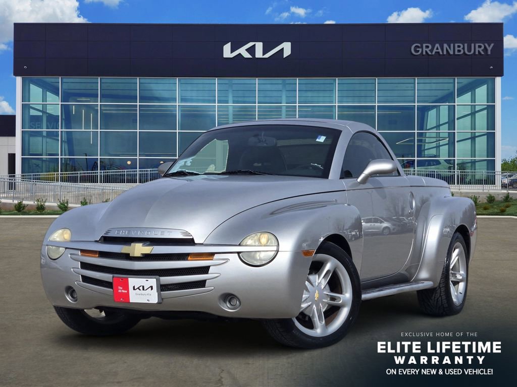 Used 2005 Chevrolet SSR w/ Preferred Equipment Group