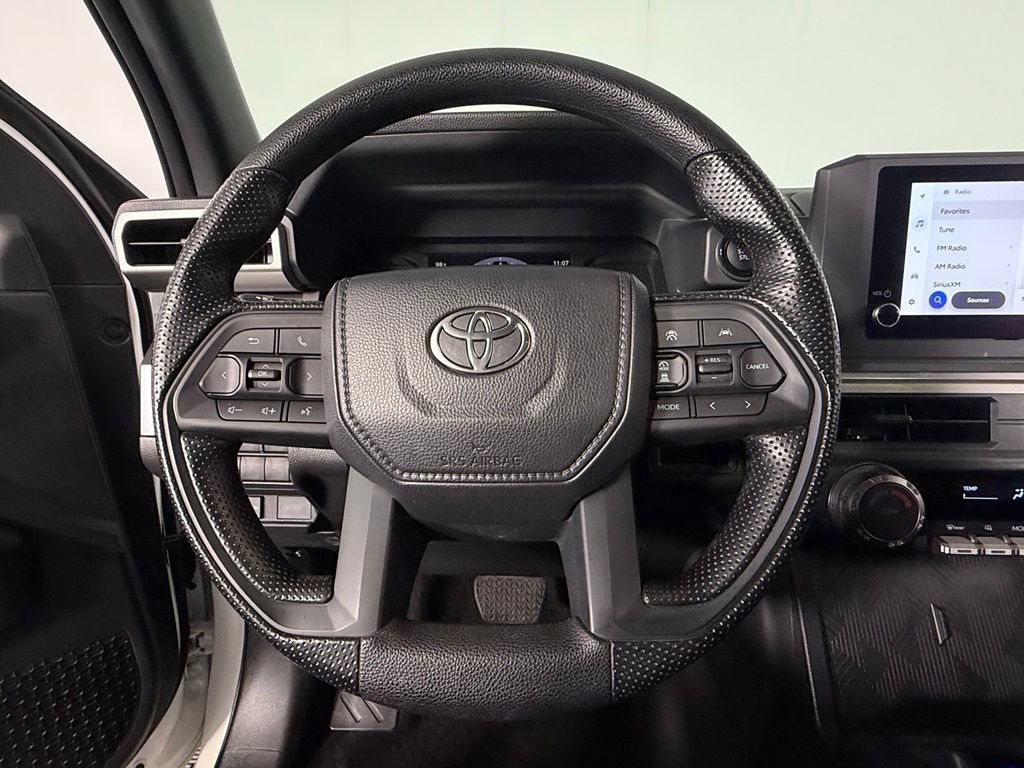 Used 2026 Toyota Tacoma SR5 AWD/4WD image 14