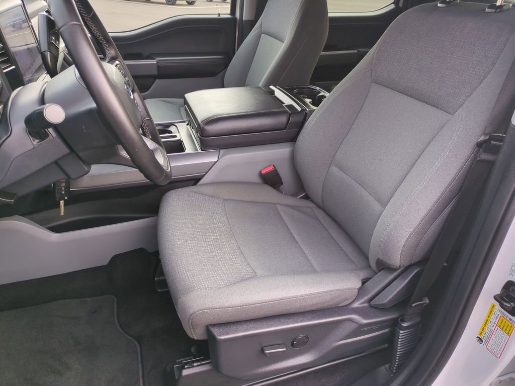 Used 2025 Ford F150 XLT w/ Equipment Group 301A Standard image 15