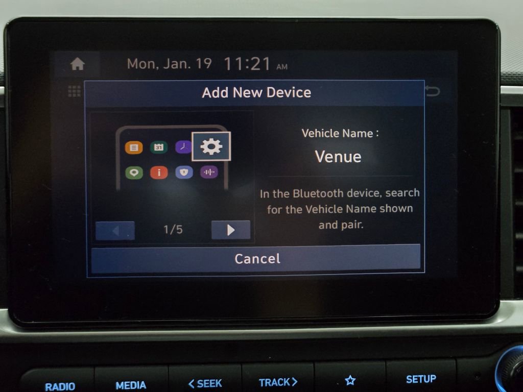 Used 2024 Hyundai Venue SEL image 8