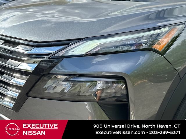 New 2026 Nissan Rogue SV image 7