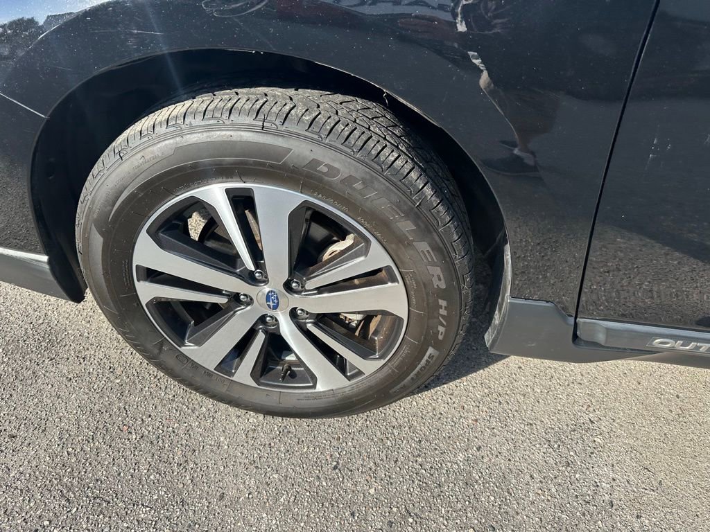 Used 2019 Subaru Outback 2.5i Limited image 11