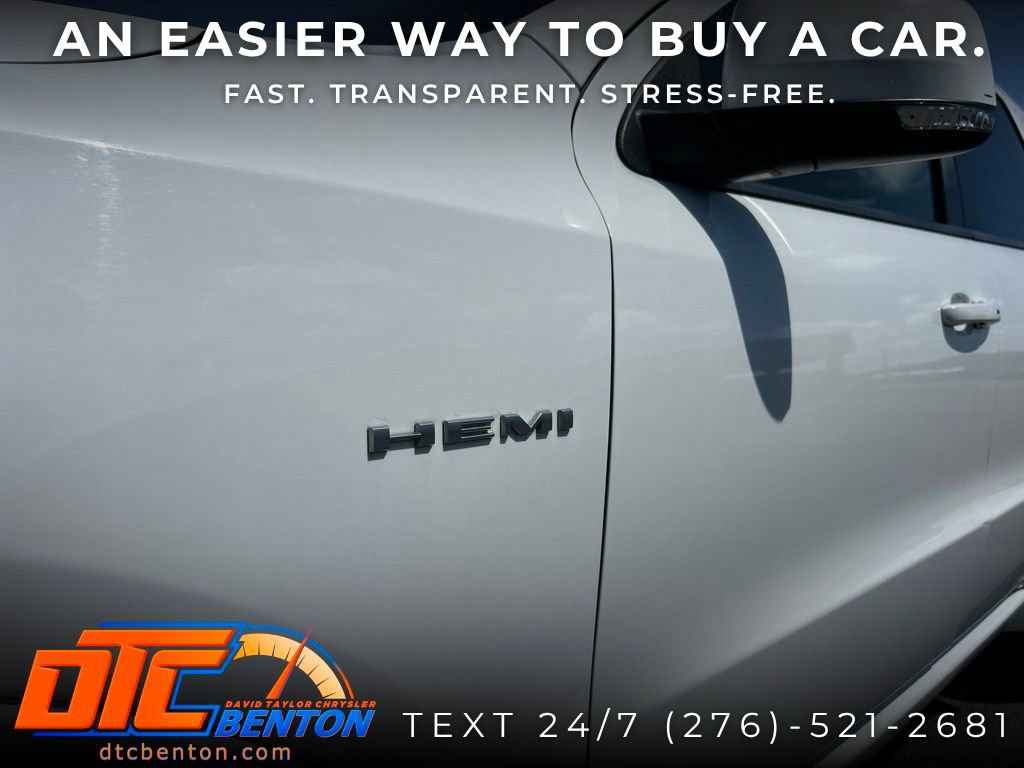 Used 2020 Dodge Durango R/T w/ Technology Group AWD/4WD image 9