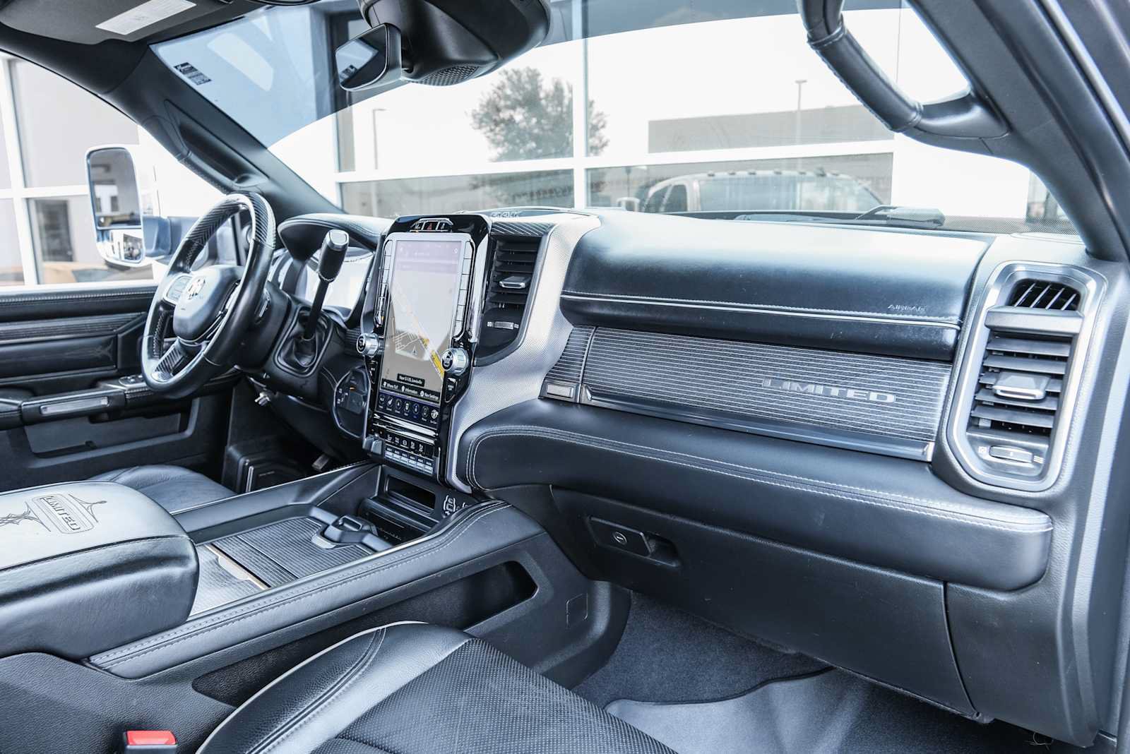 Used 2020 RAM 3500 Limited AWD/4WD image 29