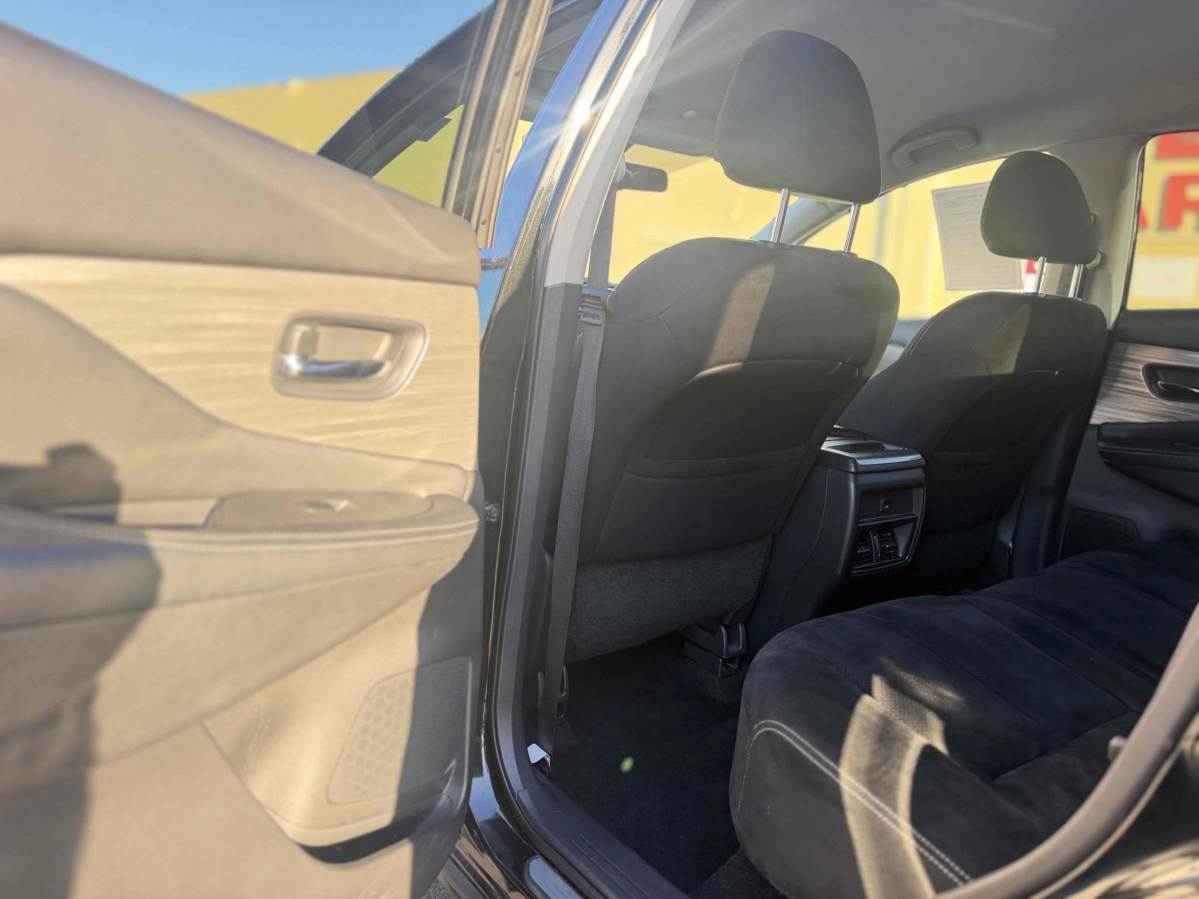 Used 2017 Nissan Murano SV w/ Cargo Package FWD image 20
