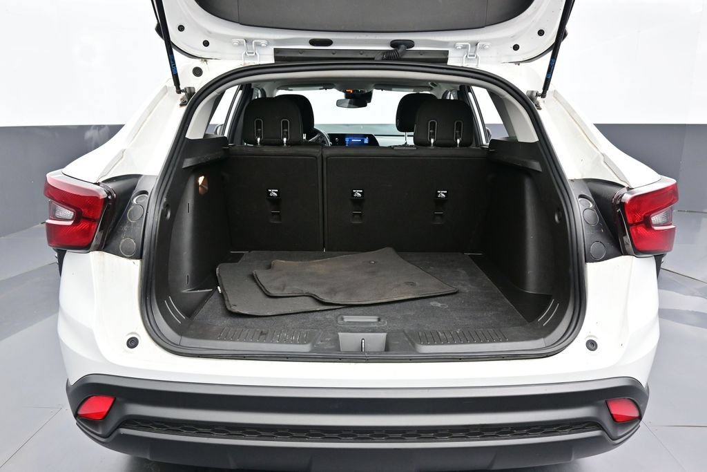 Used 2024 Chevrolet Trax LS FWD image 26