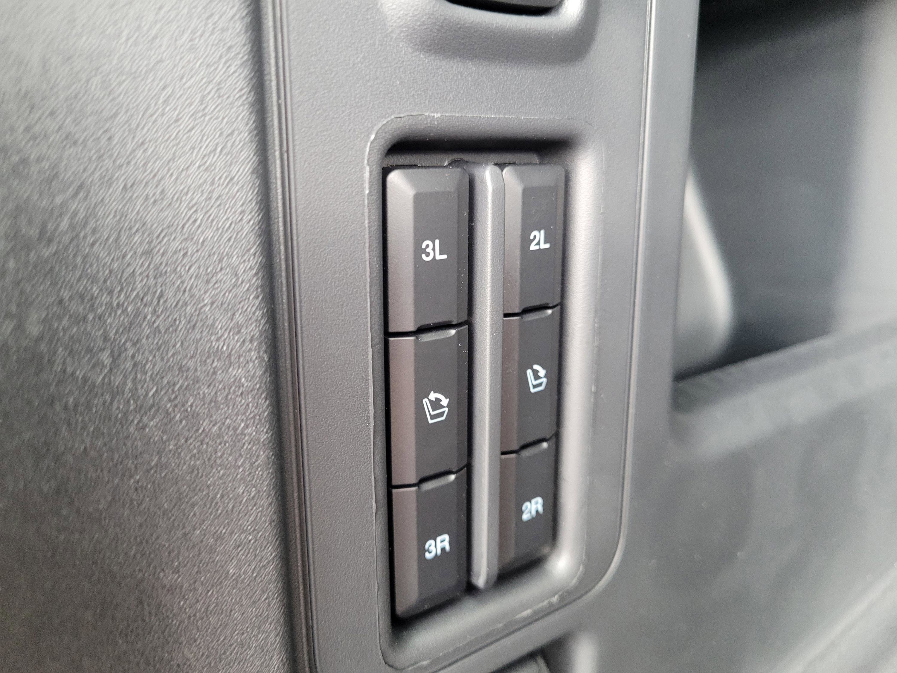 Used 2026 Ford Expedition Active image 29