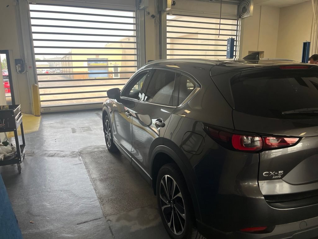 Used 2023 MAZDA CX-5 AWD 2.5 S w/ Premium Package image 7