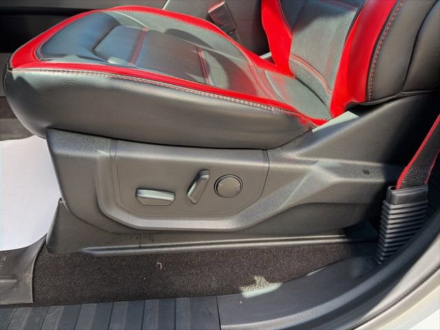 Used 2019 Ford F150 Lariat image 9