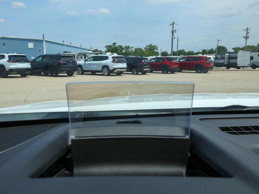 Used 2024 GMC Terrain Denali w/ Denali Premium Package AWD/4WD image 21
