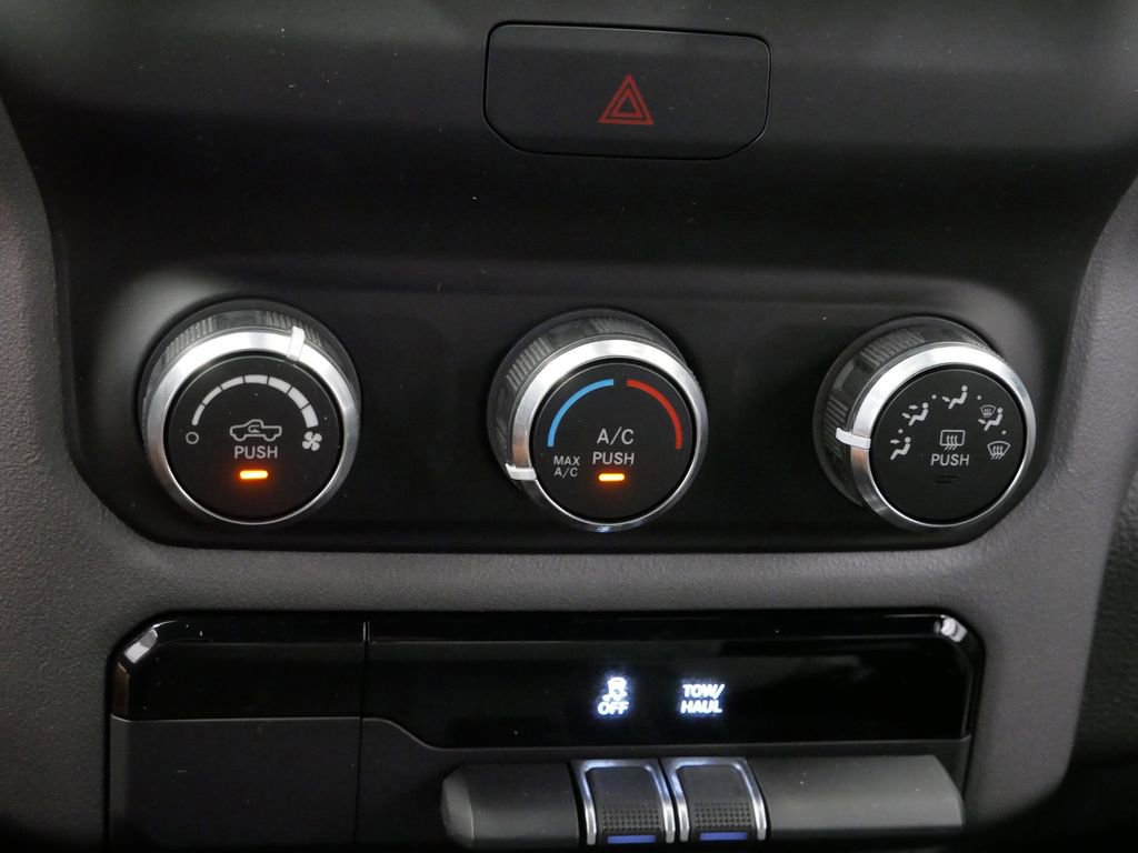 Certified 2022 RAM 1500 Big Horn image 33