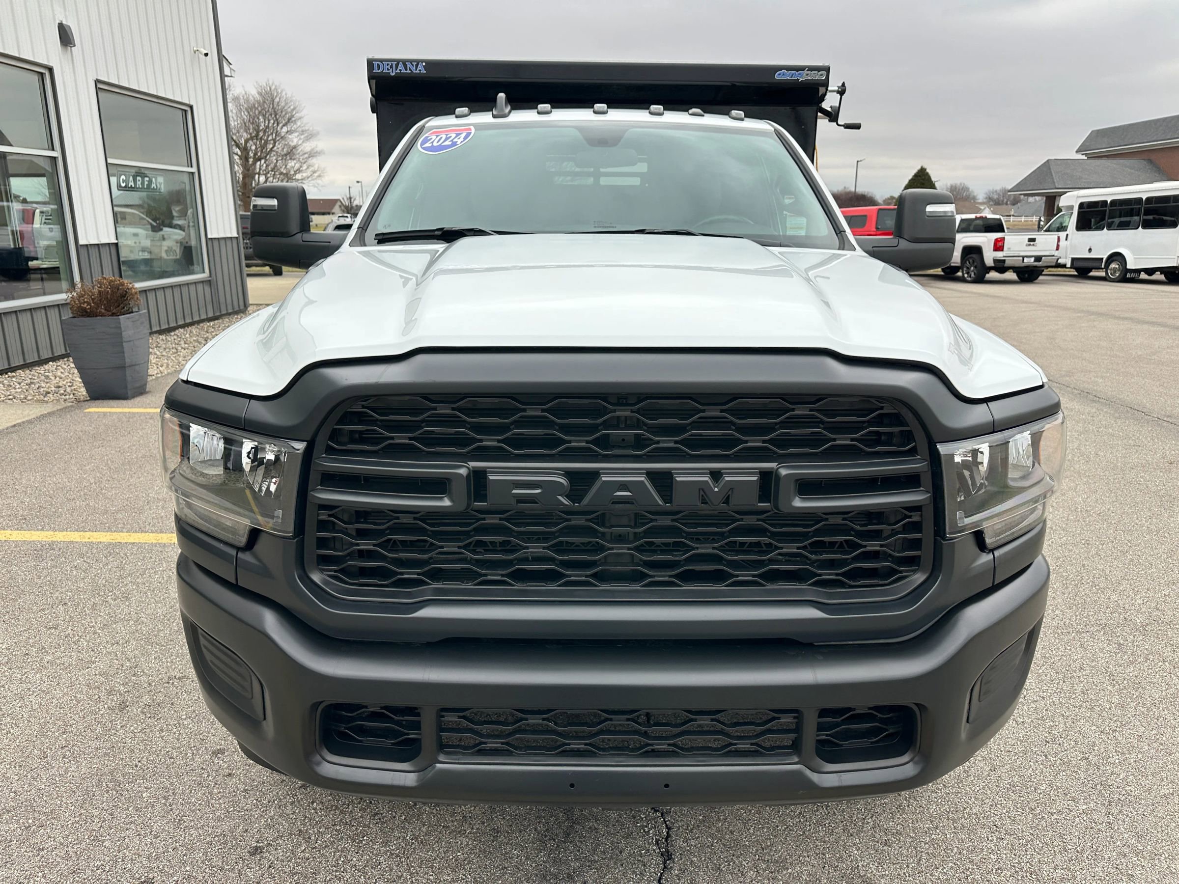 Used 2024 RAM 3500 Tradesman image 12