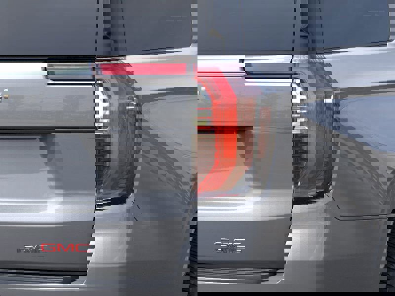 New 2026 GMC Yukon XL Denali image 11