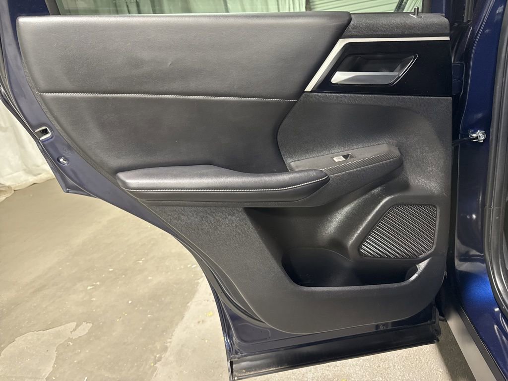 Used 2022 Mitsubishi Outlander SE image 14